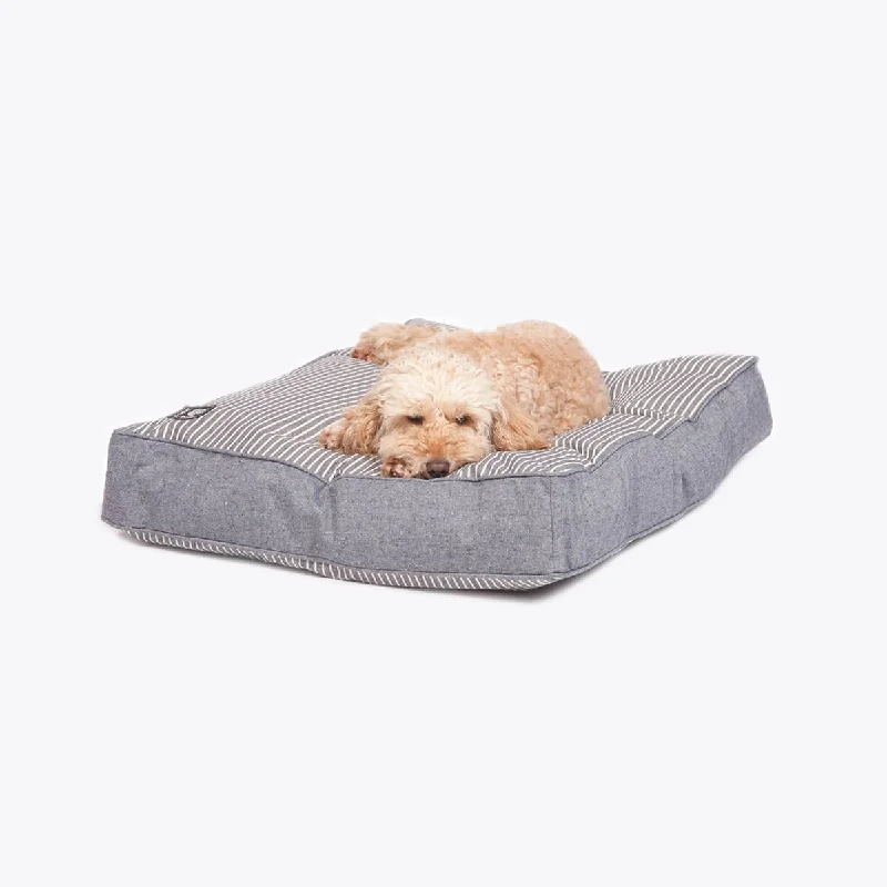 Danish Design Maritime Blue Box Duvet Dog Bed