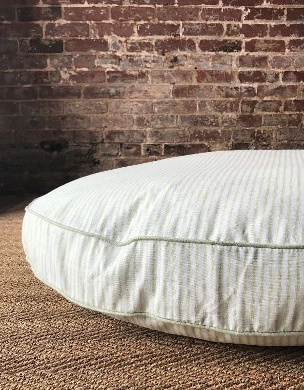 Kiwi Ticking Stripe Dog Bed