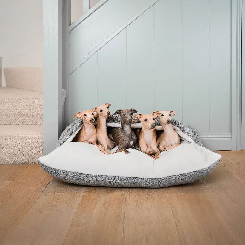 Sleepy Burrows Bed in Pewter Herringbone by Lords & Labradors