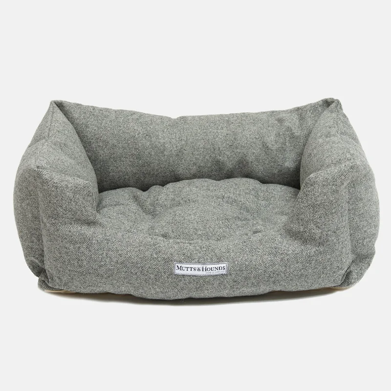 Stoneham Tweed Boxy Dog Bed