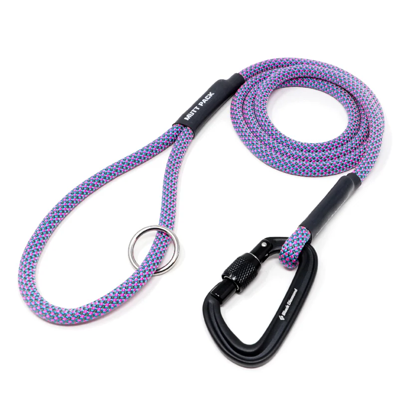 "Salmon Run" Rope Leash (Carabiner)