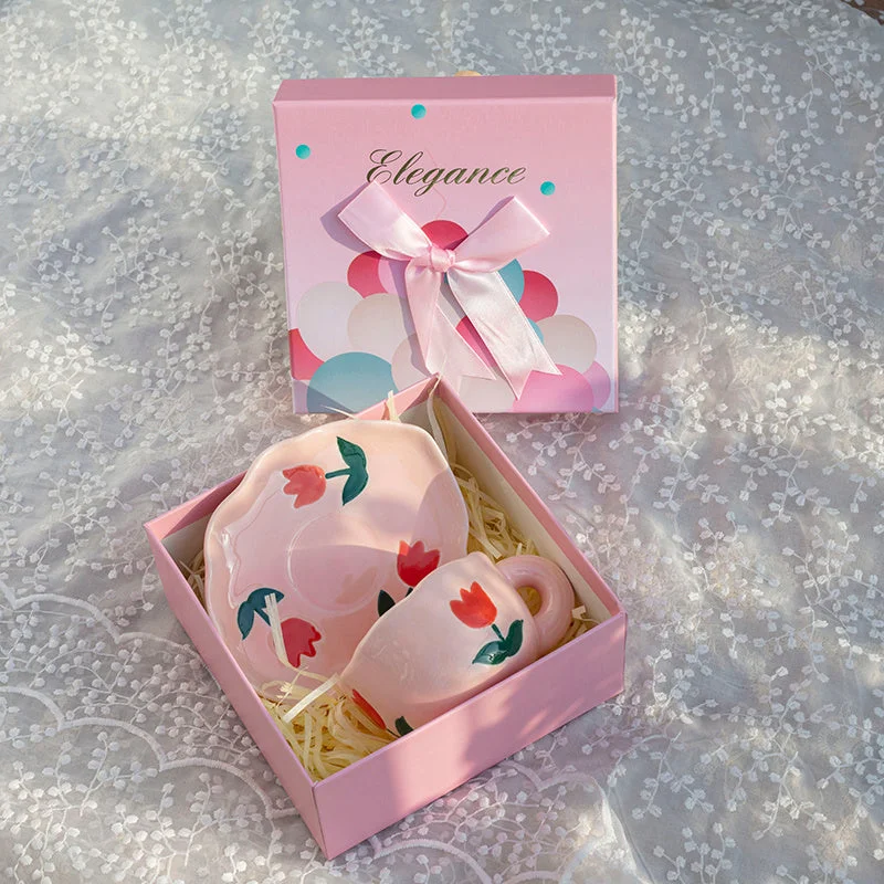 Coffee cup gift box