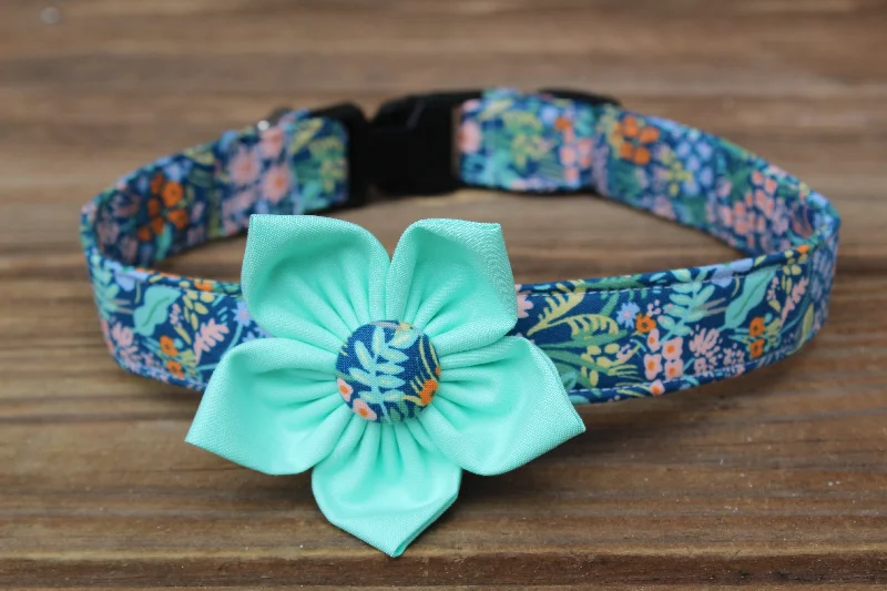 Wildflower Pickin' (Blue) Dog Collar